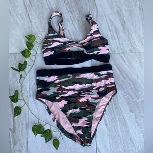 No boundaries Camouflage NEW Swimsuit Bikini Set swimwear Camo Medium Large